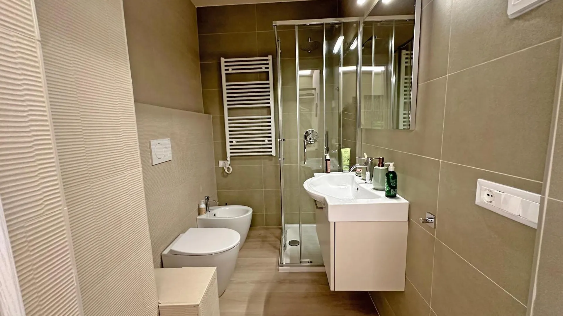 Toscana Da Amare Cecina  Bed & Breakfast
